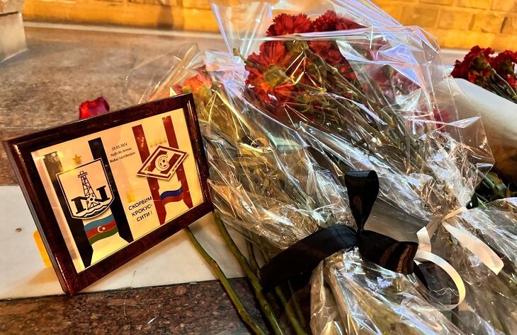 Представители власти и общественных организаций в Баку почтили память жертв теракта в «Крокус Сити Холле»