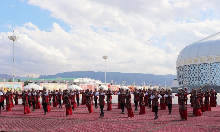 В честь культурной столицы тюркского мира в Туркменистане состоялся праздник дружбы и братства