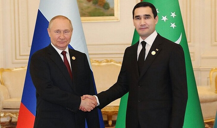 Президент Туркменистана провел телефонный разговор с Владимиром Путиным