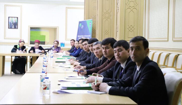 Туркменские специалисты приняли участие в тренинге по адаптации к изменениям климата