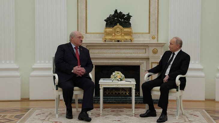 Лукашенко отметил успех сотрудничества Белоруссии и России в портовой отрасли