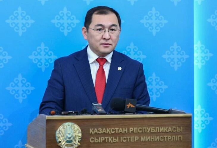 Казахстанцам посоветовали носить с собой документы в России