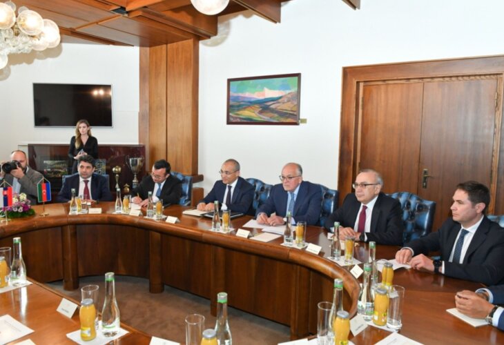 Глава минэкономики Азербайджана совершил рабочий визит в Словакию