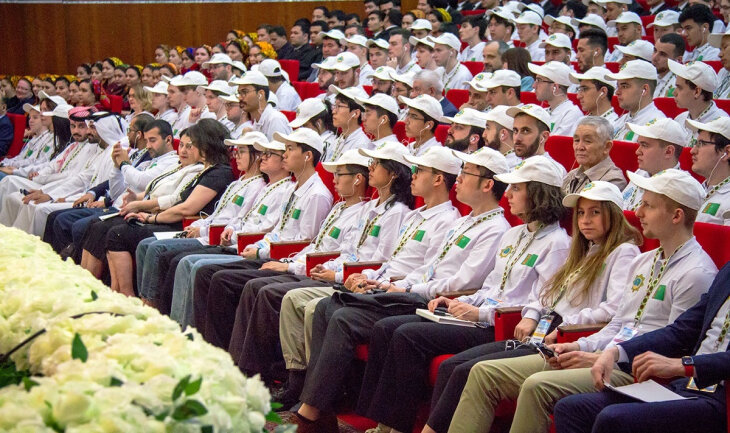 В Туркменистане прошла церемония открытия международной олимпиады по информатике