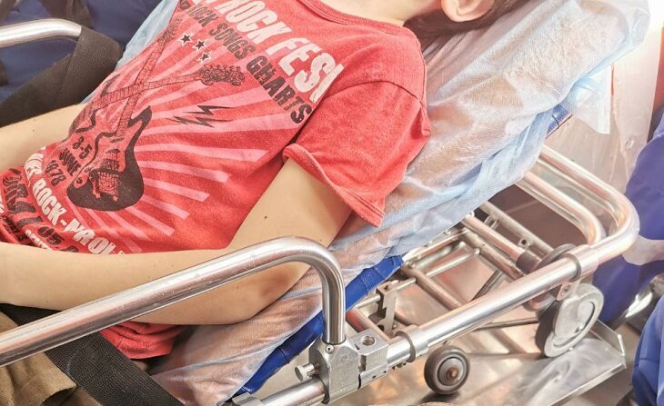В Парке Горького десятилетний ребенок получил телесные повреждения на канатной дороге. Кто виноват, что с ребенком?